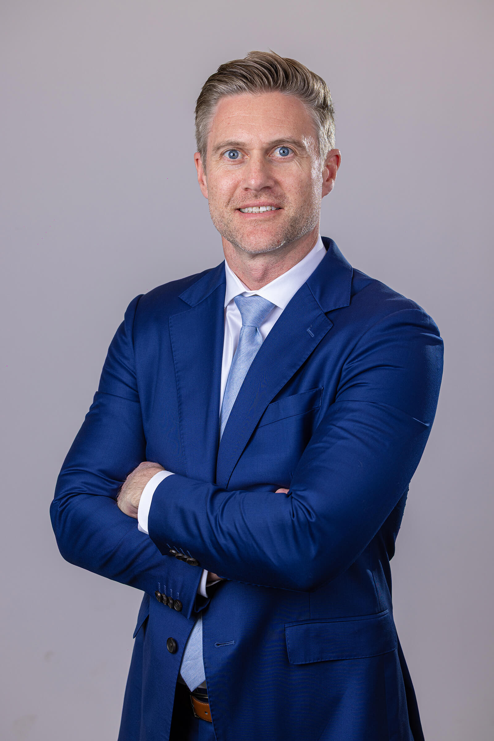 Executive Headshots Los Angeles - Senior executive portrait by IMAGE369